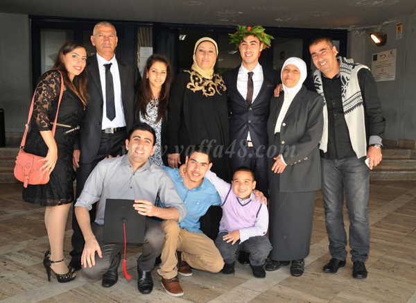  مبروك: تخرج د.ابراهيم براغيتي و د.خالد النقيب من جامعة الطب بكتانيا في إيطاليا 